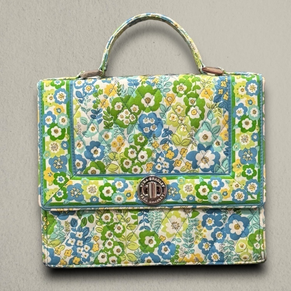 VERA BRADLEY BAG